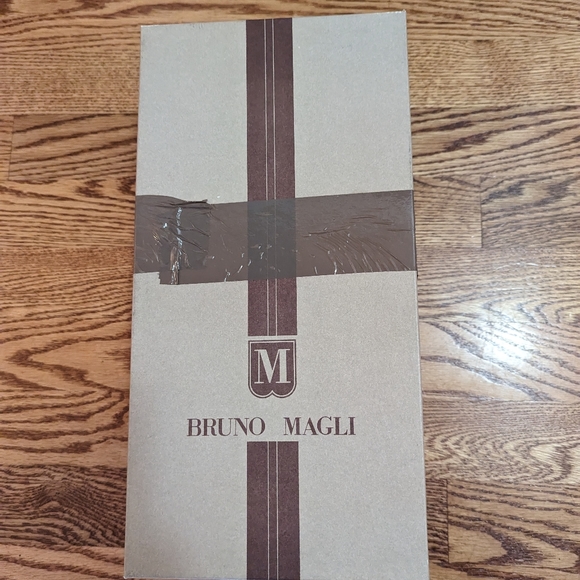 Bruno Magli Men's Loafers - Picture 3 of 5